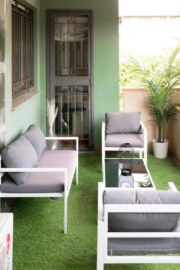 Oasis Luxury - A.C/Terrace/2Bedrooms ベルガモ エクステリア 写真