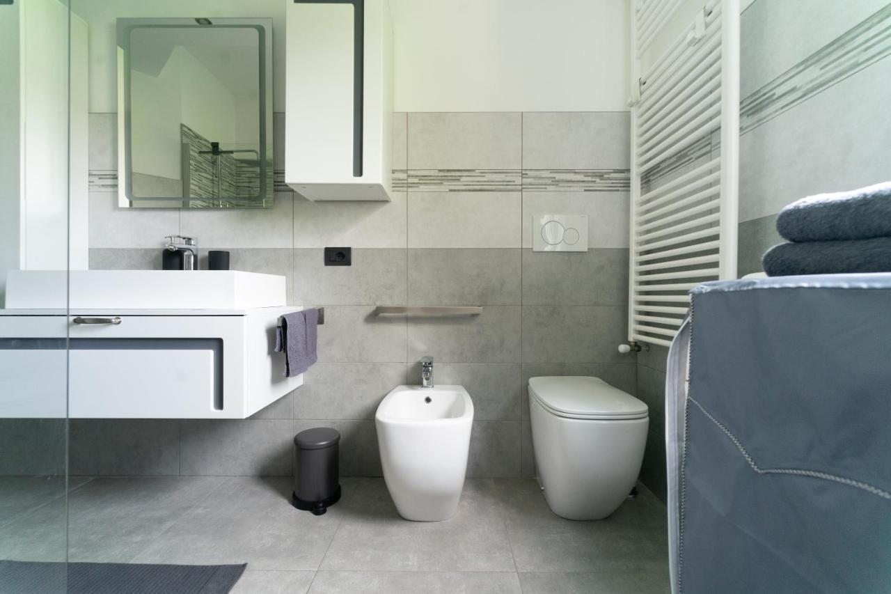 Oasis Luxury - A.C/Terrace/2Bedrooms ベルガモ エクステリア 写真